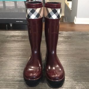 Burberry rain boots
